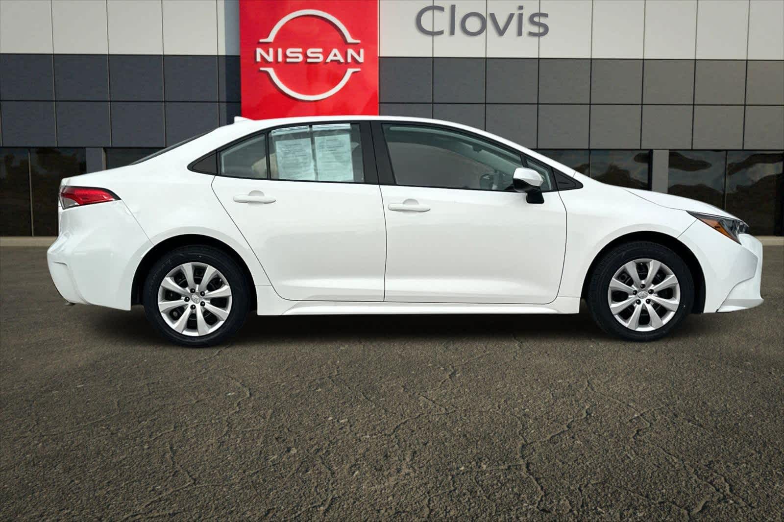 Thumbnail: 2022 Toyota Corolla - 9