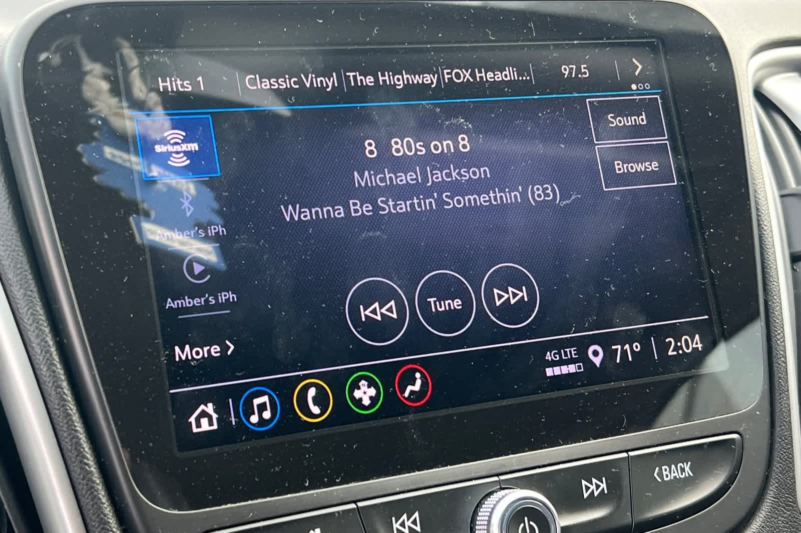 Thumbnail: 2022 Chevrolet Malibu - 18