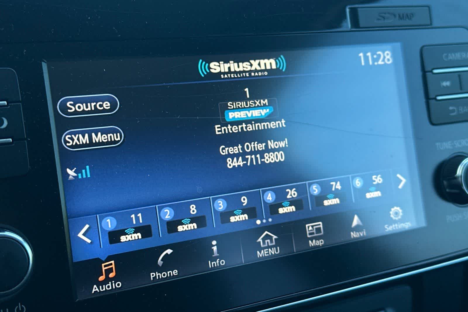 Thumbnail: 2018 Nissan Leaf - 19