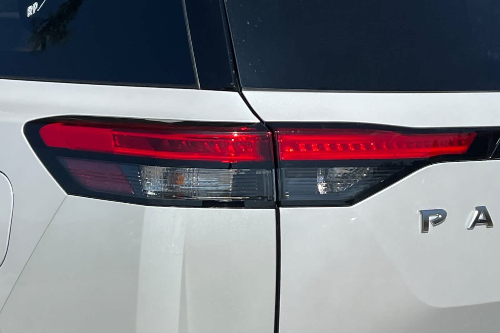 Thumbnail: 2025 Nissan Pathfinder - 17