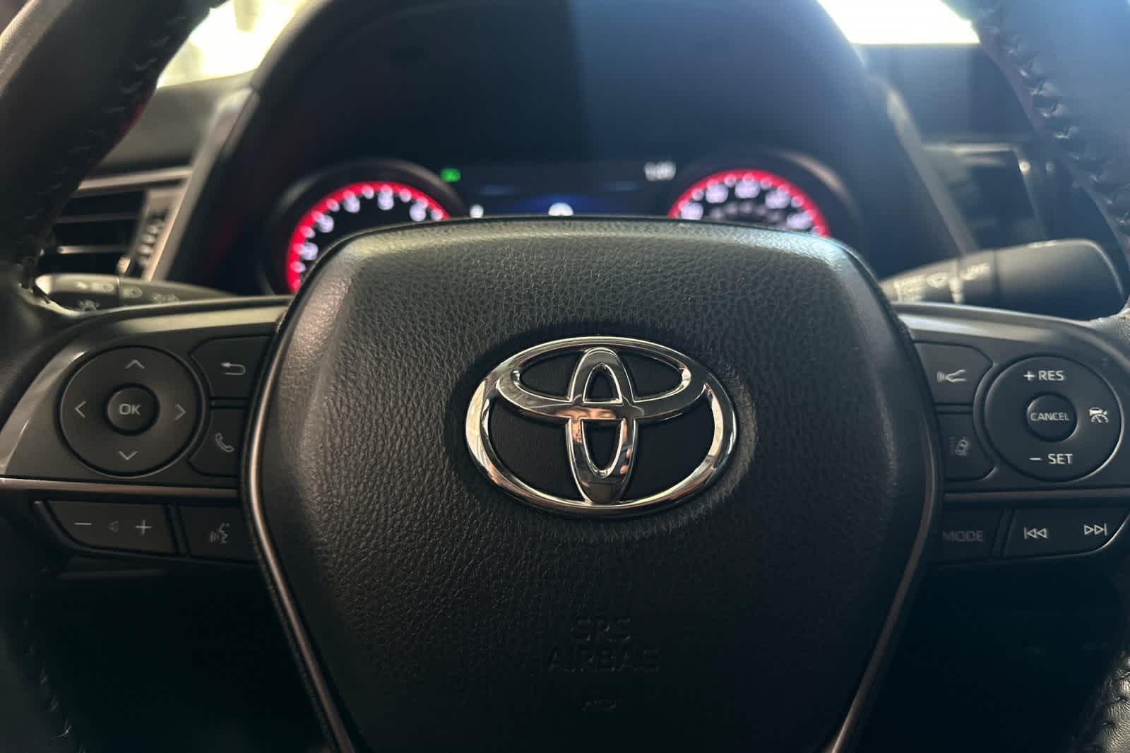 Thumbnail: 2023 Toyota Camry - 25