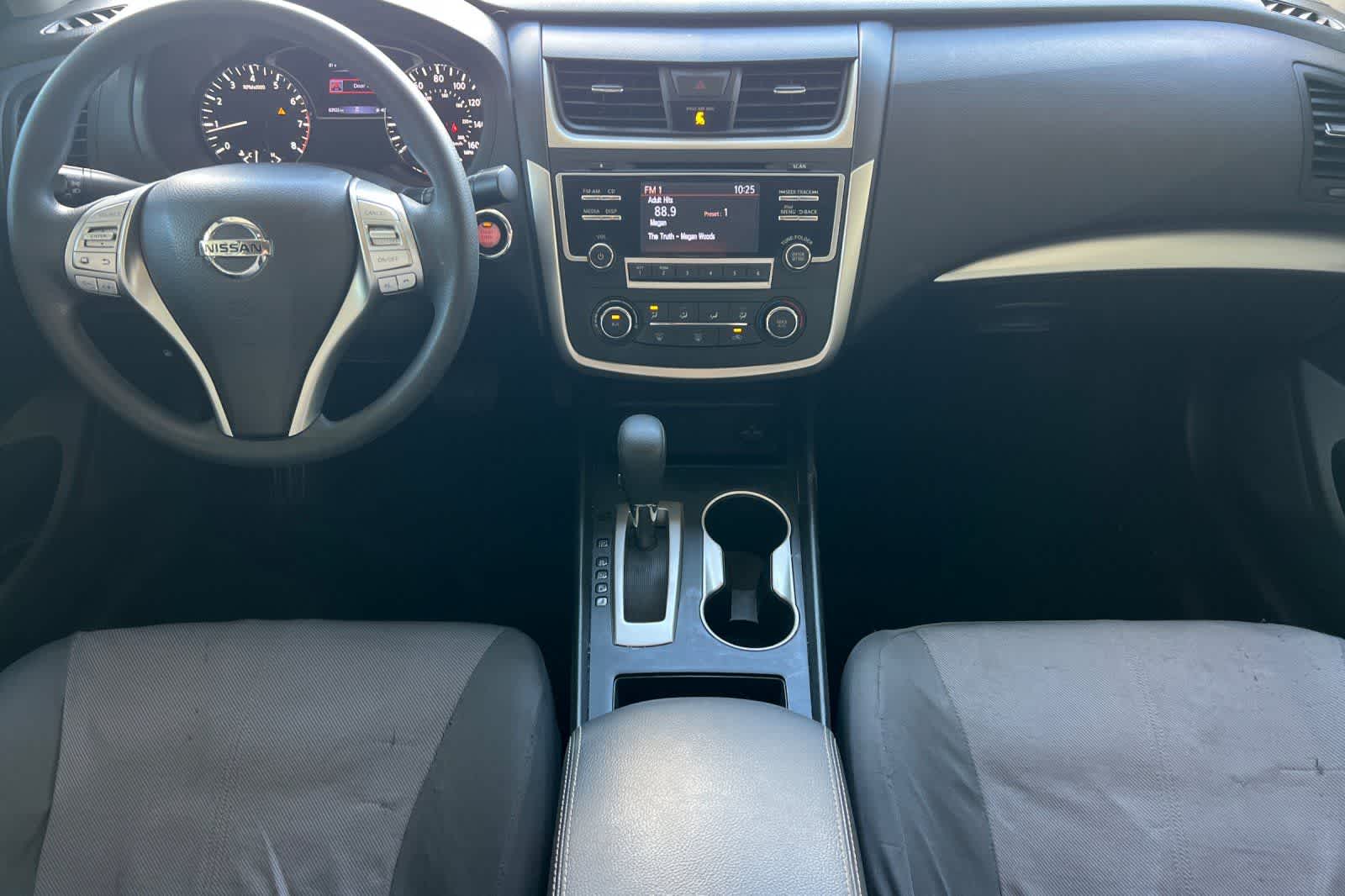 Thumbnail: 2018 Nissan Altima - 4