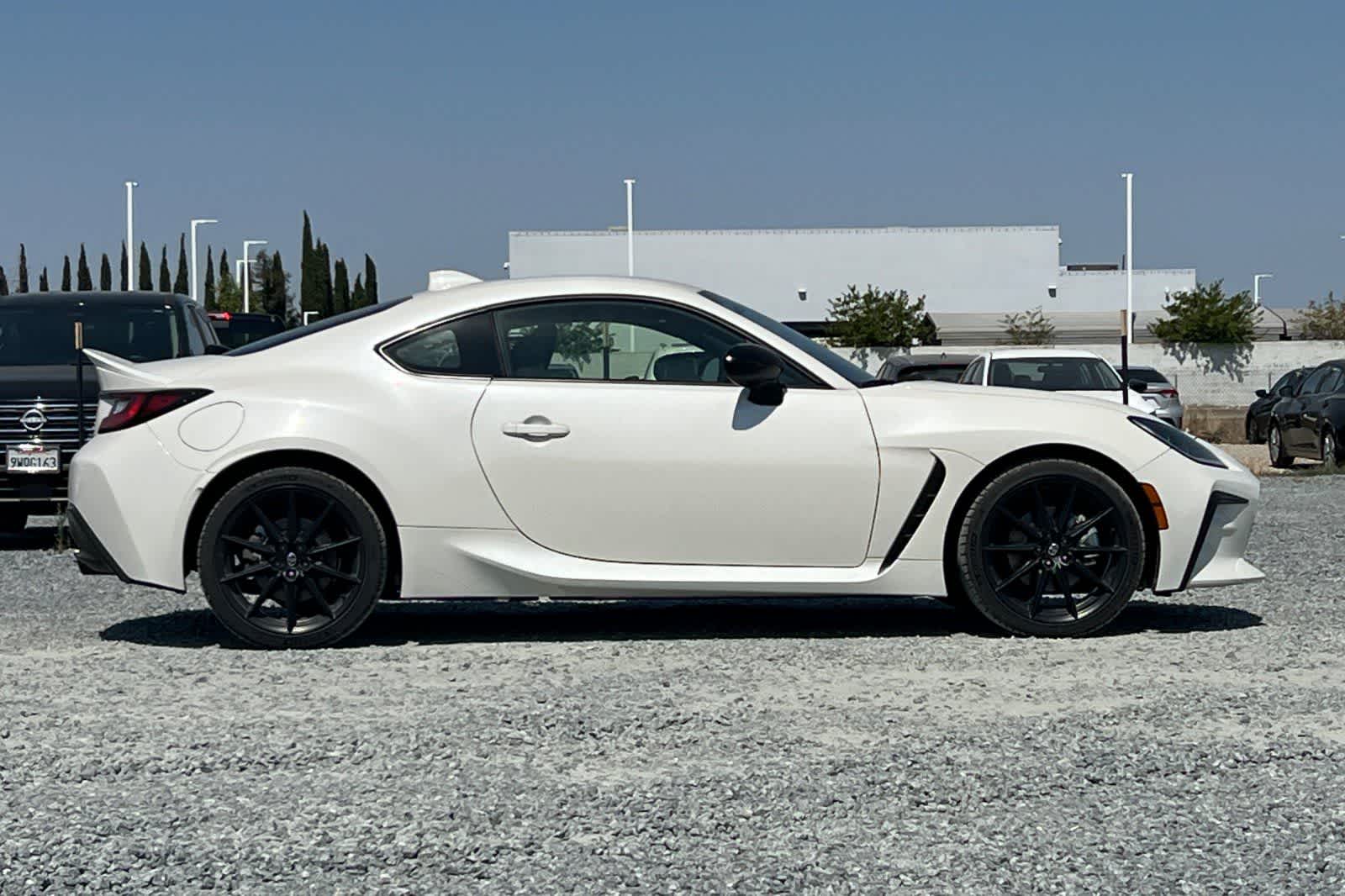 Thumbnail: 2025 Toyota GR86 - 8
