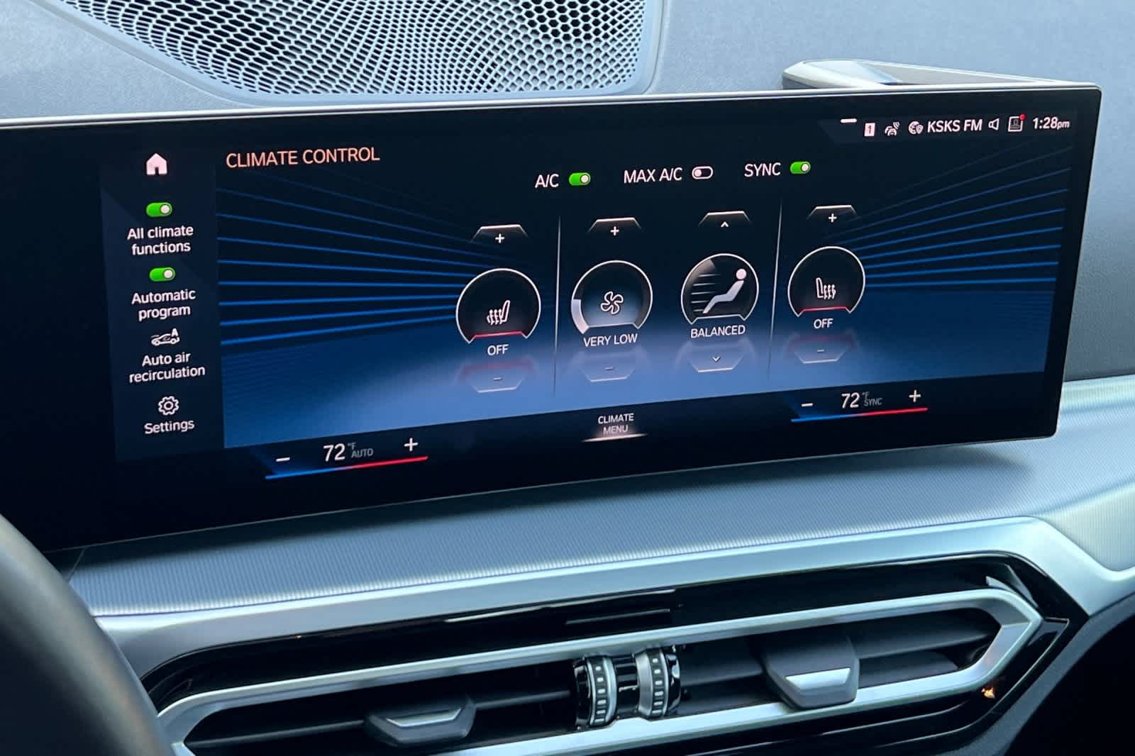 Thumbnail: 2023 BMW 3 Series - 21