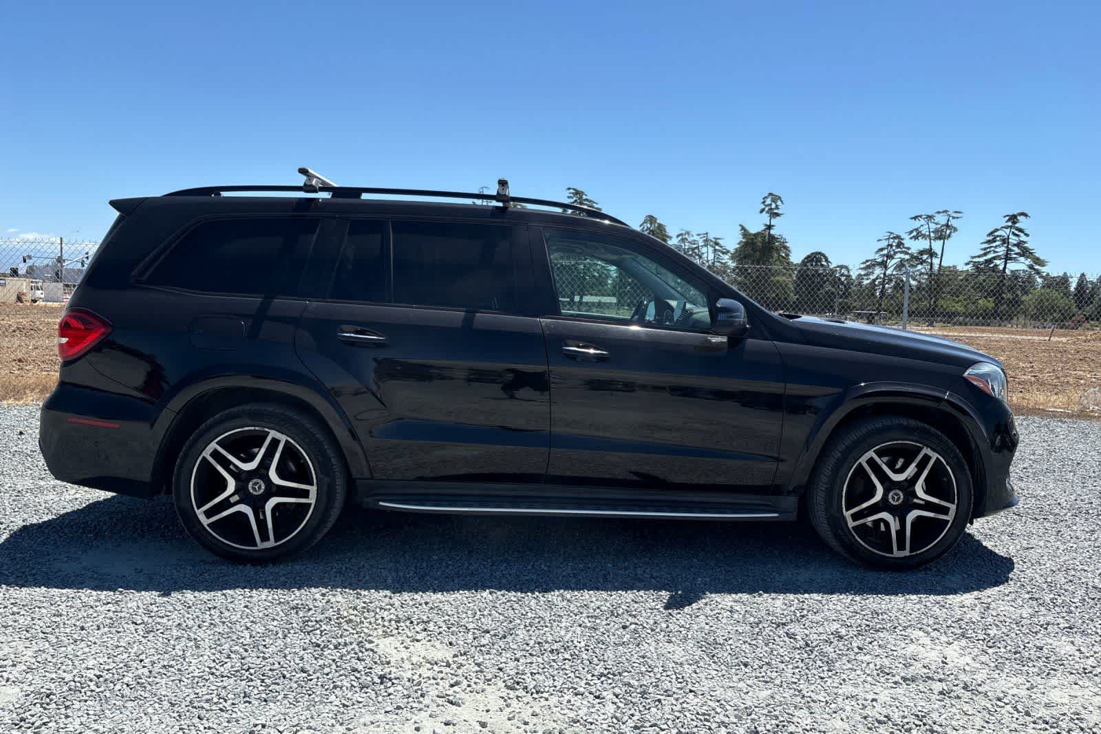 Thumbnail: 2018 Mercedes-Benz GLS - 9