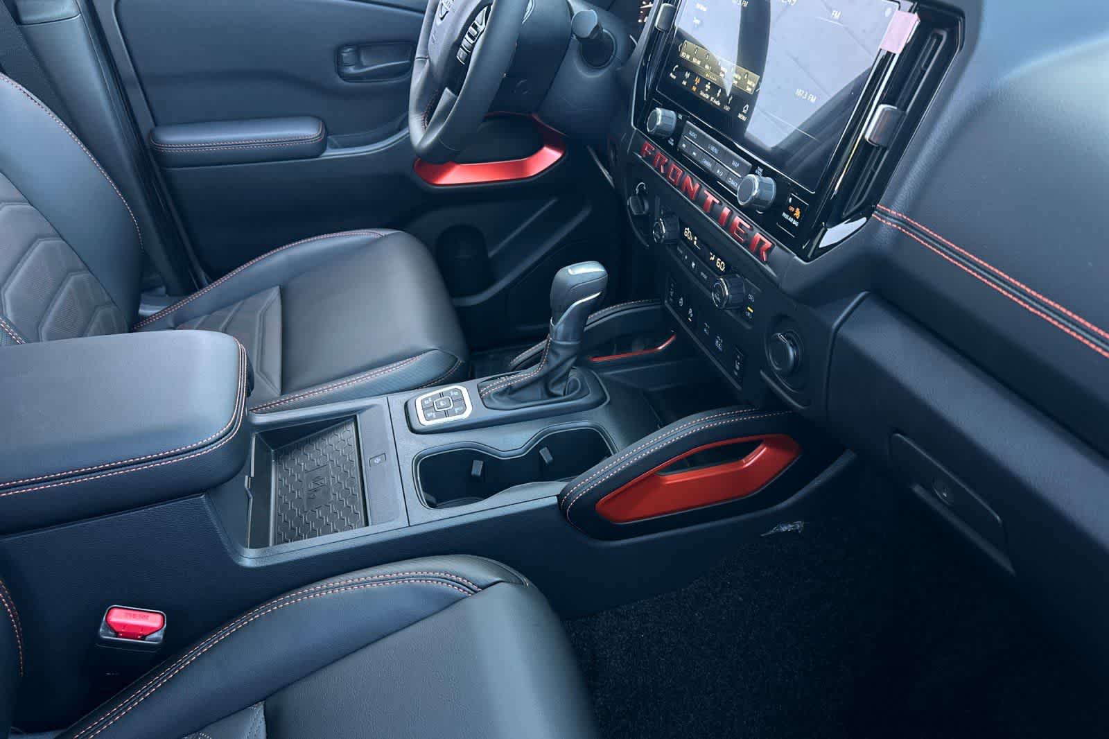 Thumbnail: 2026 Nissan Frontier - 17