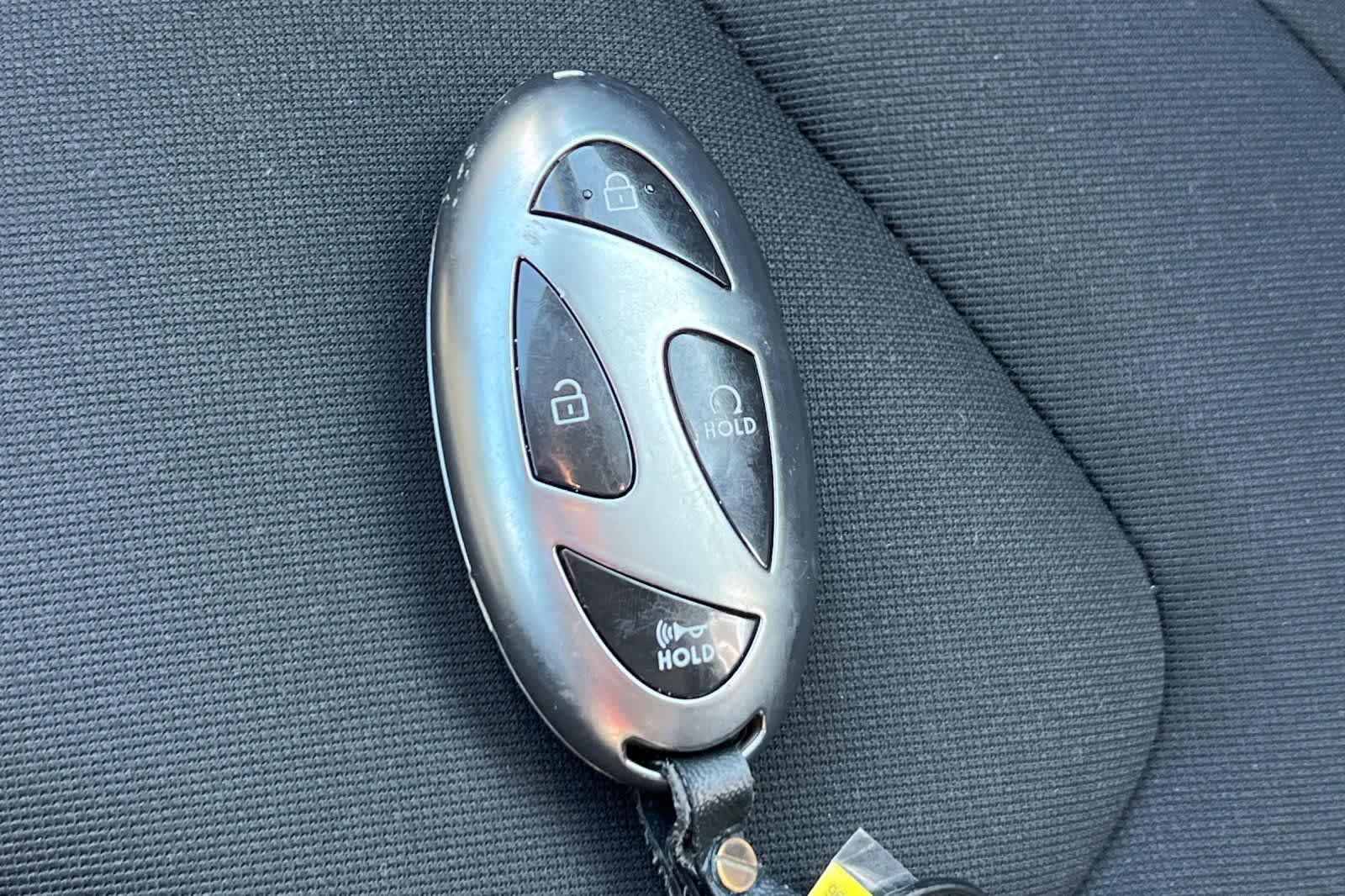 Thumbnail: 2024 Hyundai Elantra - 25