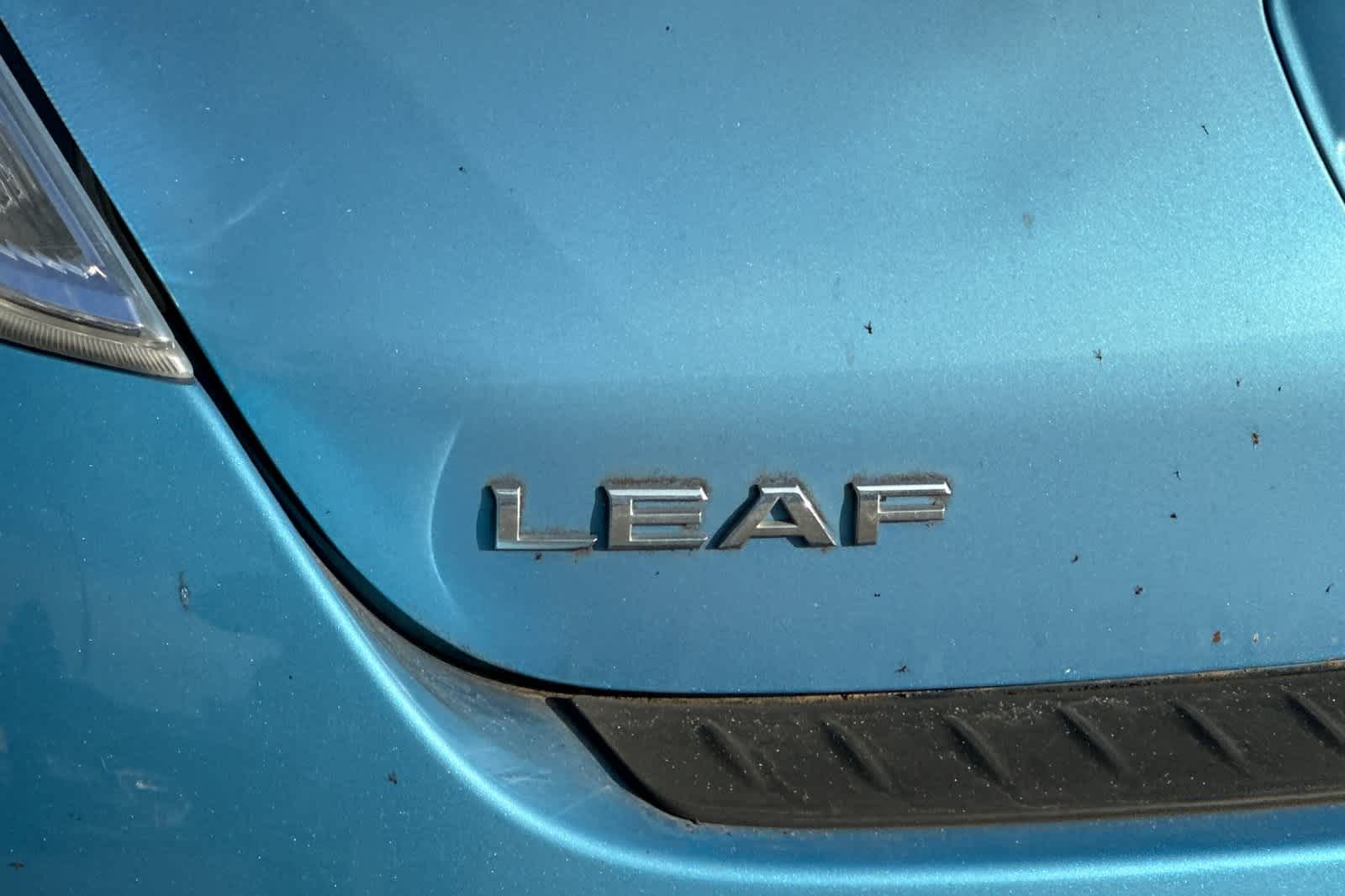 Thumbnail: 2011 Nissan Leaf - 15