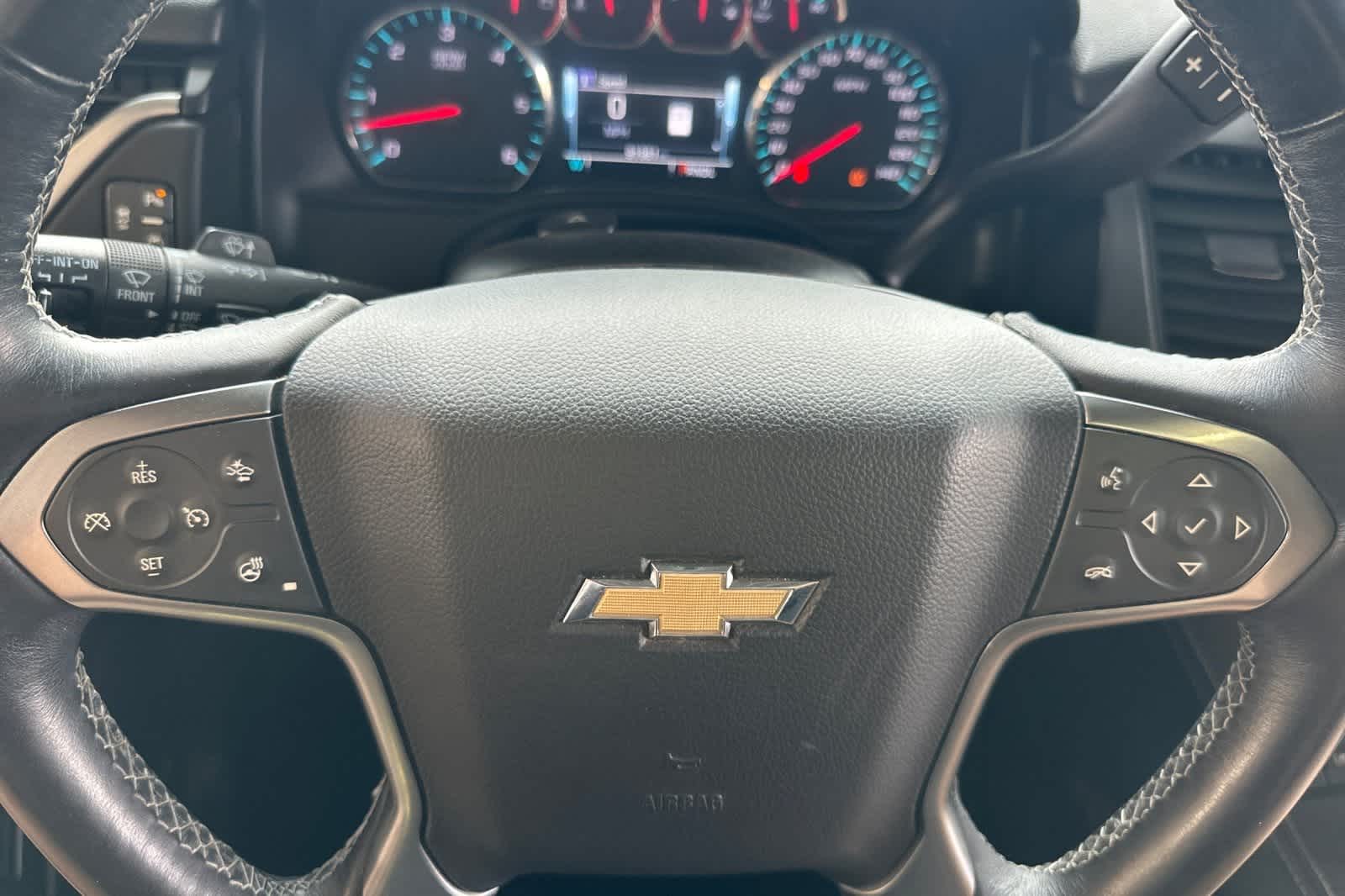 Thumbnail: 2017 Chevrolet Suburban - 27