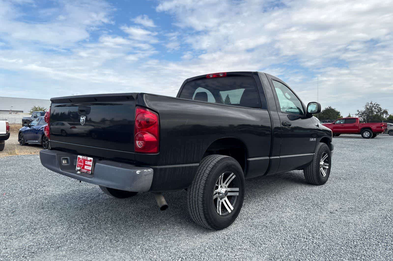 Thumbnail: 2008 Dodge Ram 1500 - 3
