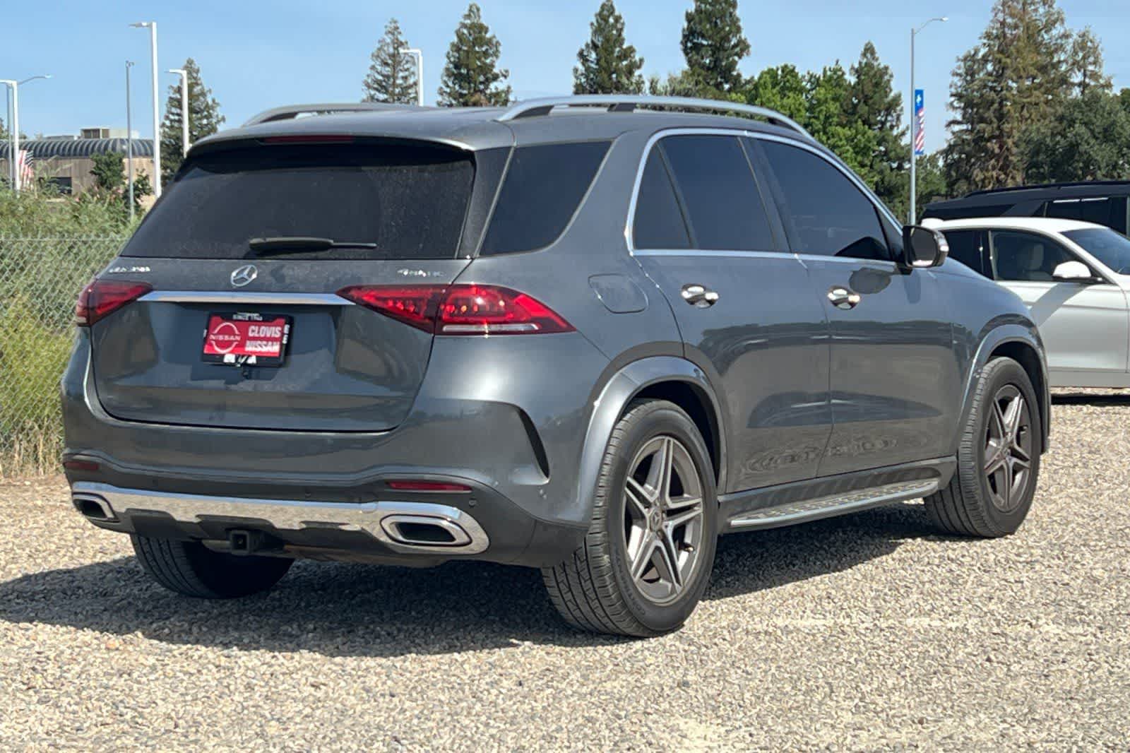 Thumbnail: 2021 Mercedes-Benz GLE - 3
