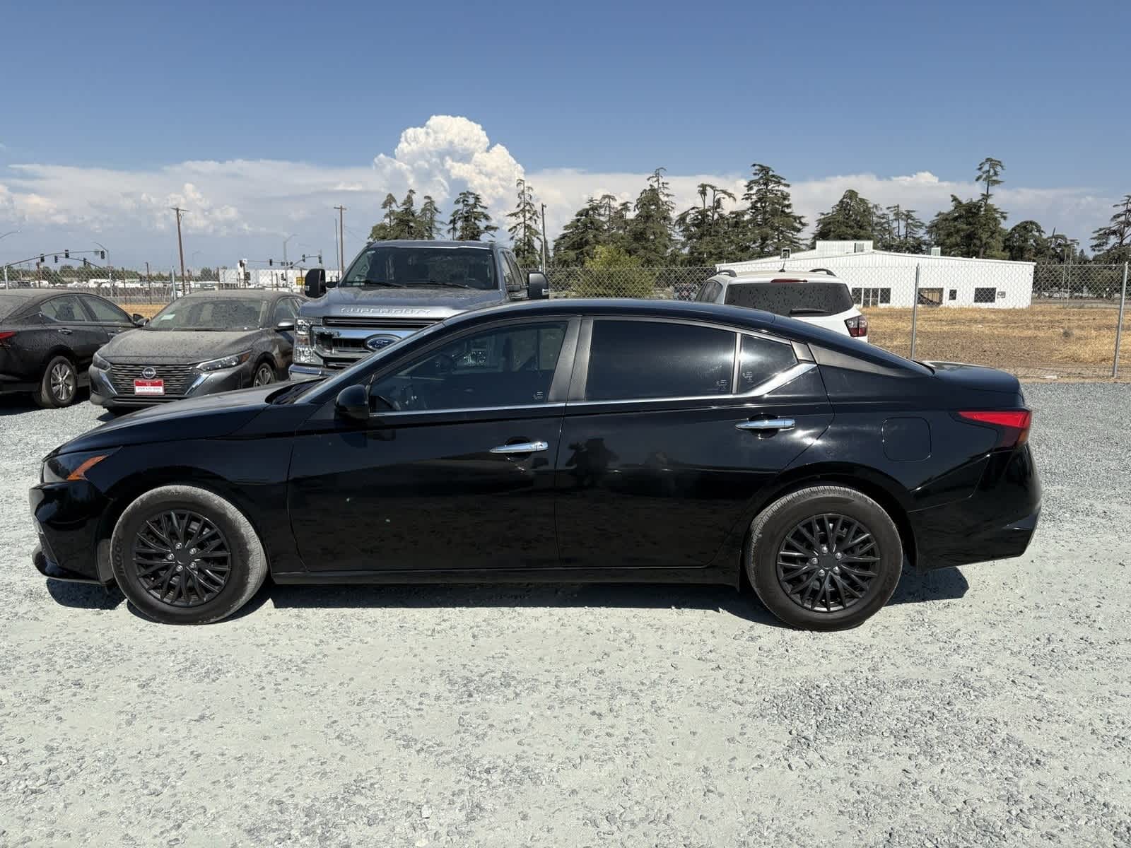Thumbnail: 2022 Nissan Altima - 4