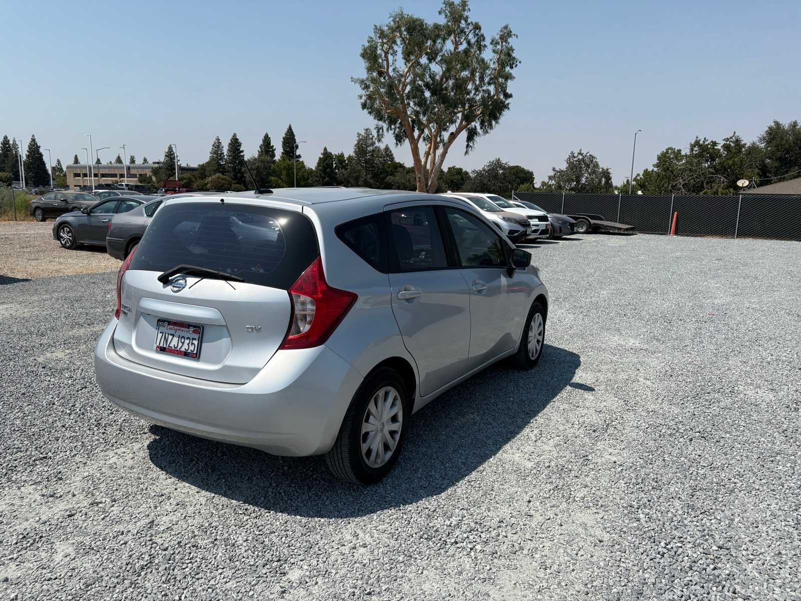 Thumbnail: 2016 Nissan Versa Note - 6