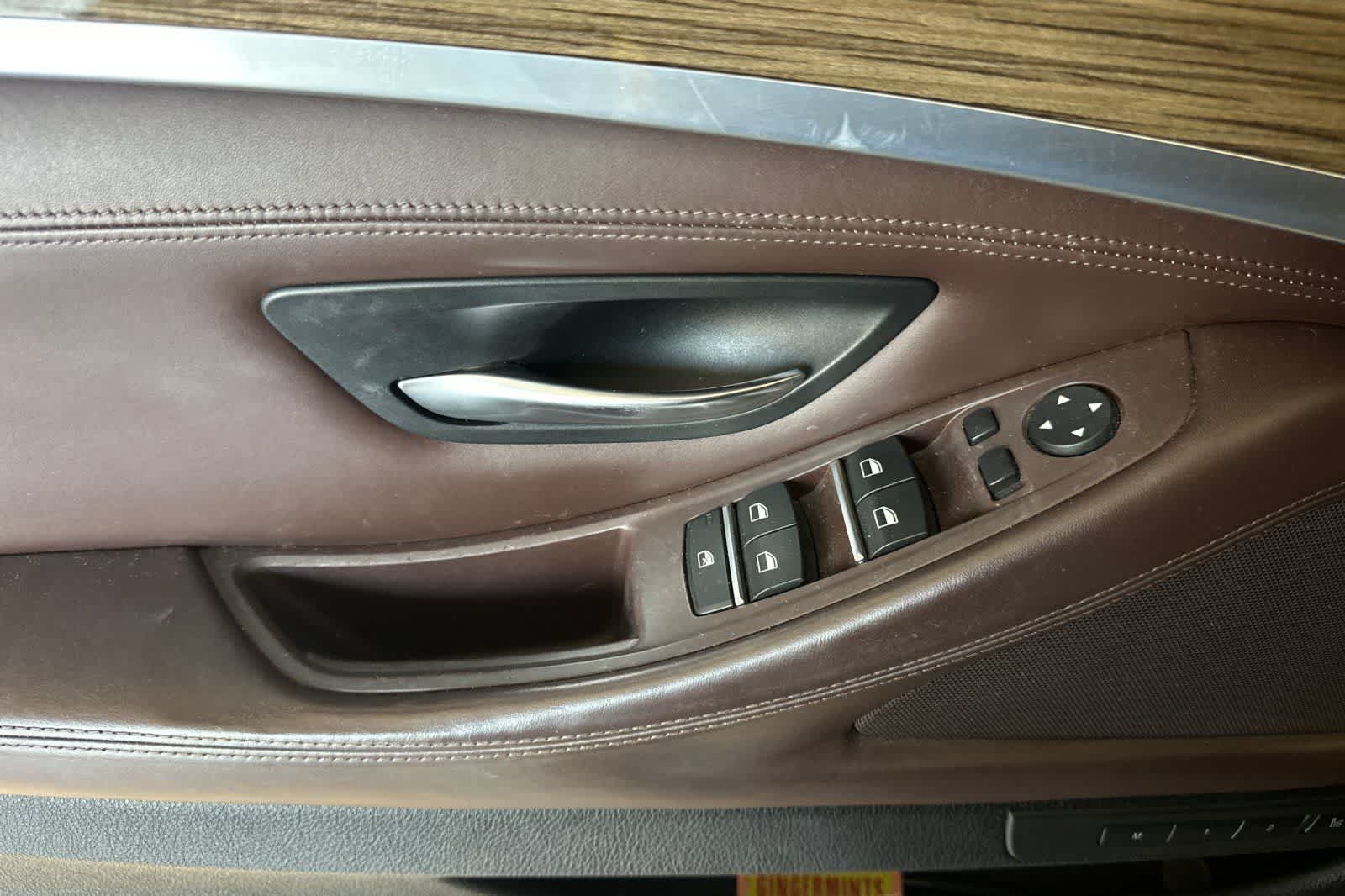 Thumbnail: 2014 BMW 5 Series - 15