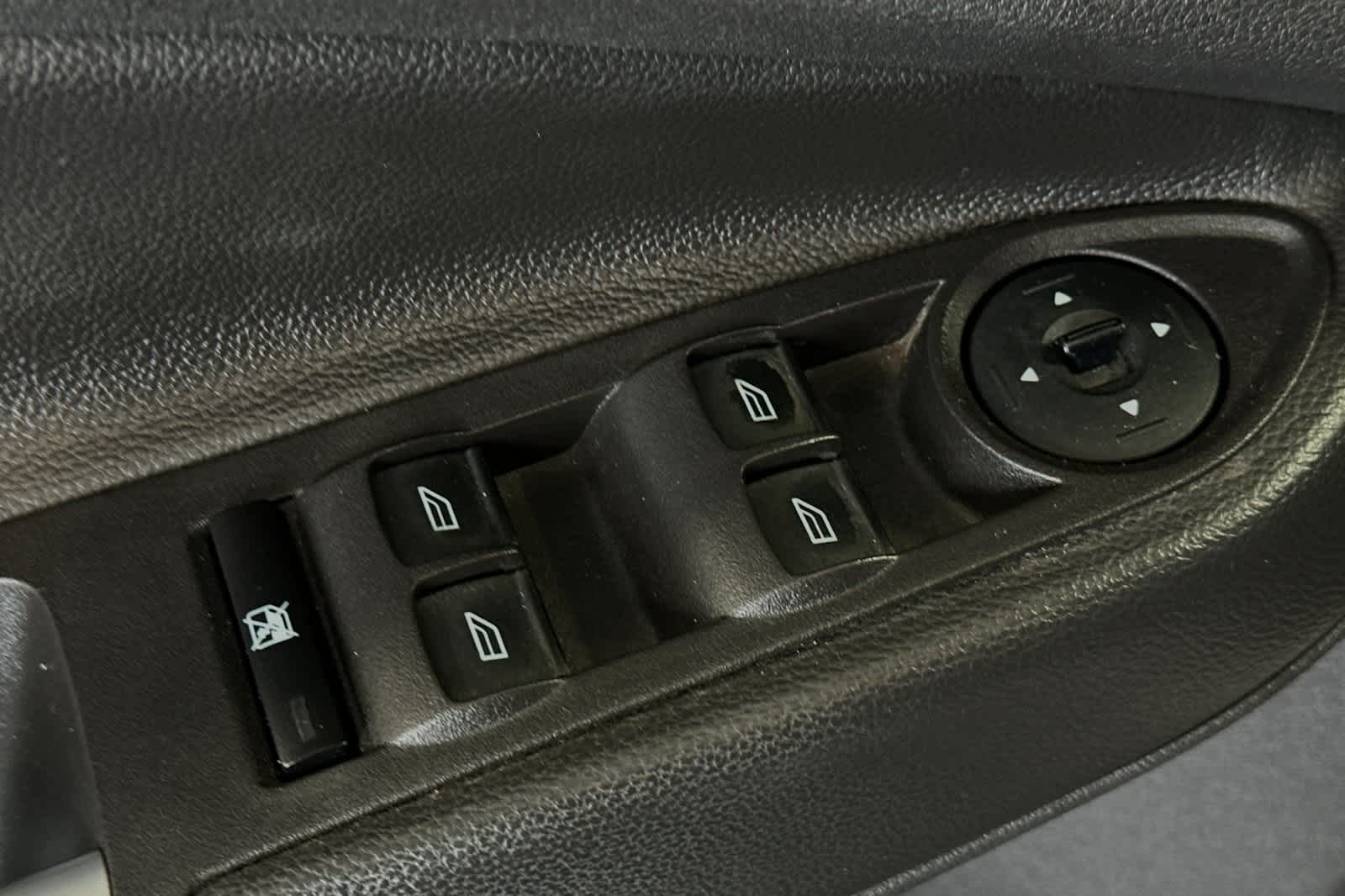 2013 Ford Escape SE 16