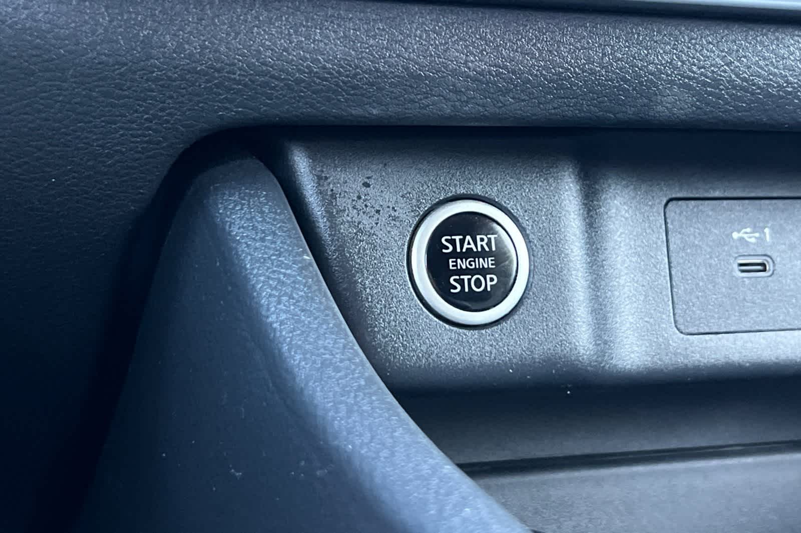 Thumbnail: 2023 Nissan Rogue - 28