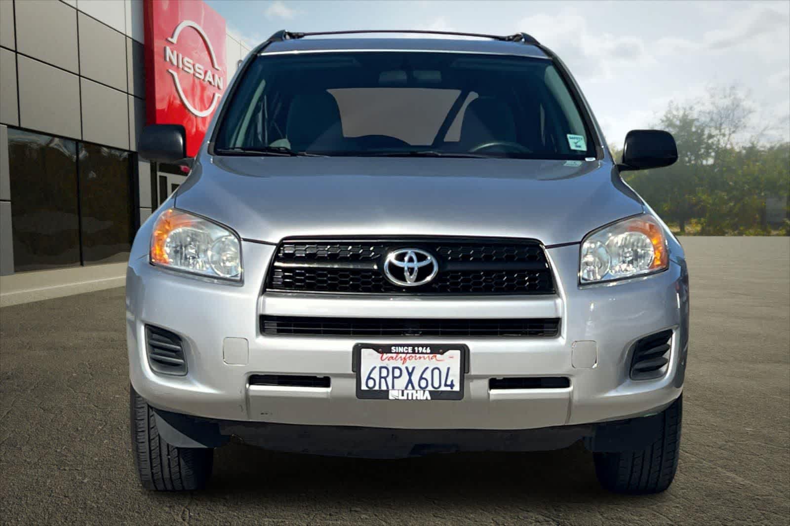 Thumbnail: 2011 Toyota RAV4 - 11
