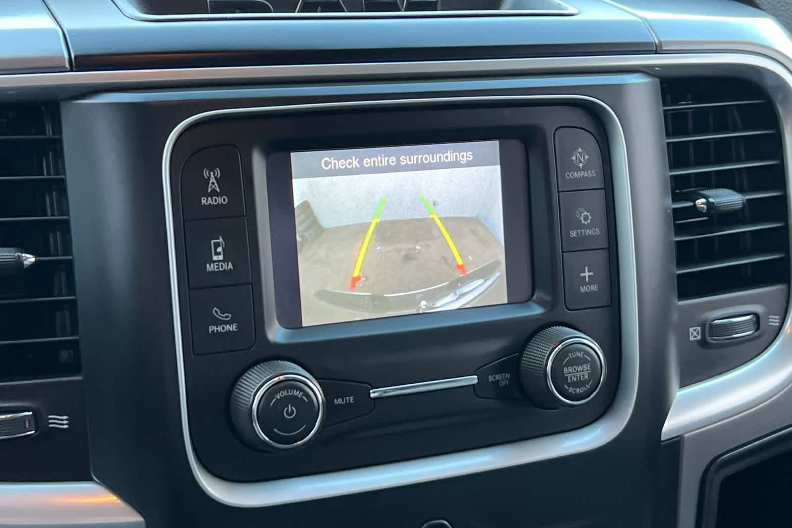 Thumbnail: 2024 RAM 1500 Classic - 21