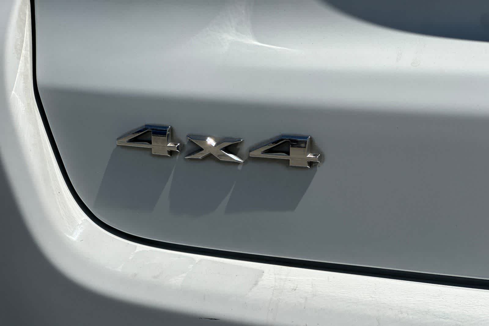 Thumbnail: 2024 Jeep Compass - 16