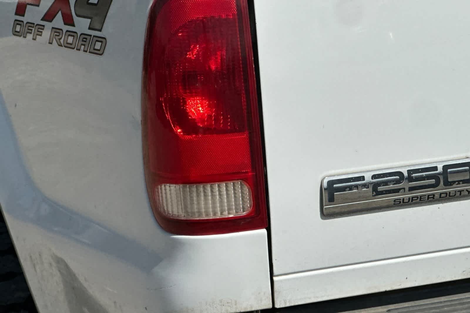 Thumbnail: 2005 Ford F-250 - 13