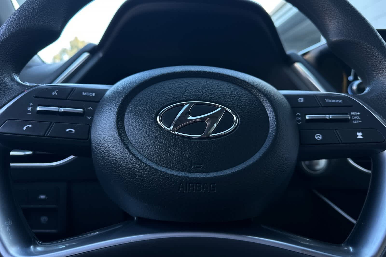 Thumbnail: 2023 Hyundai Sonata - 28