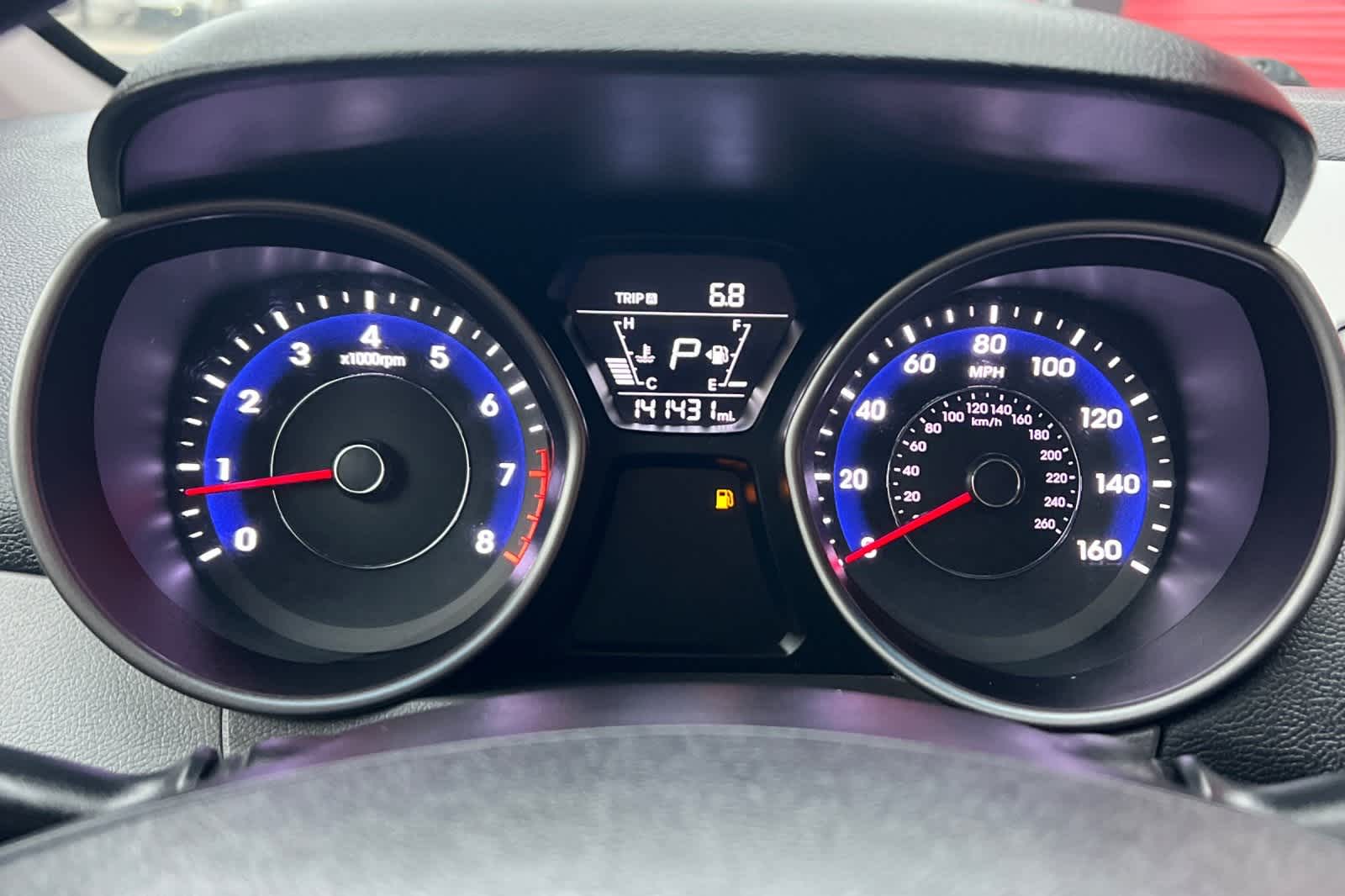 Thumbnail: 2015 Hyundai Elantra - 27