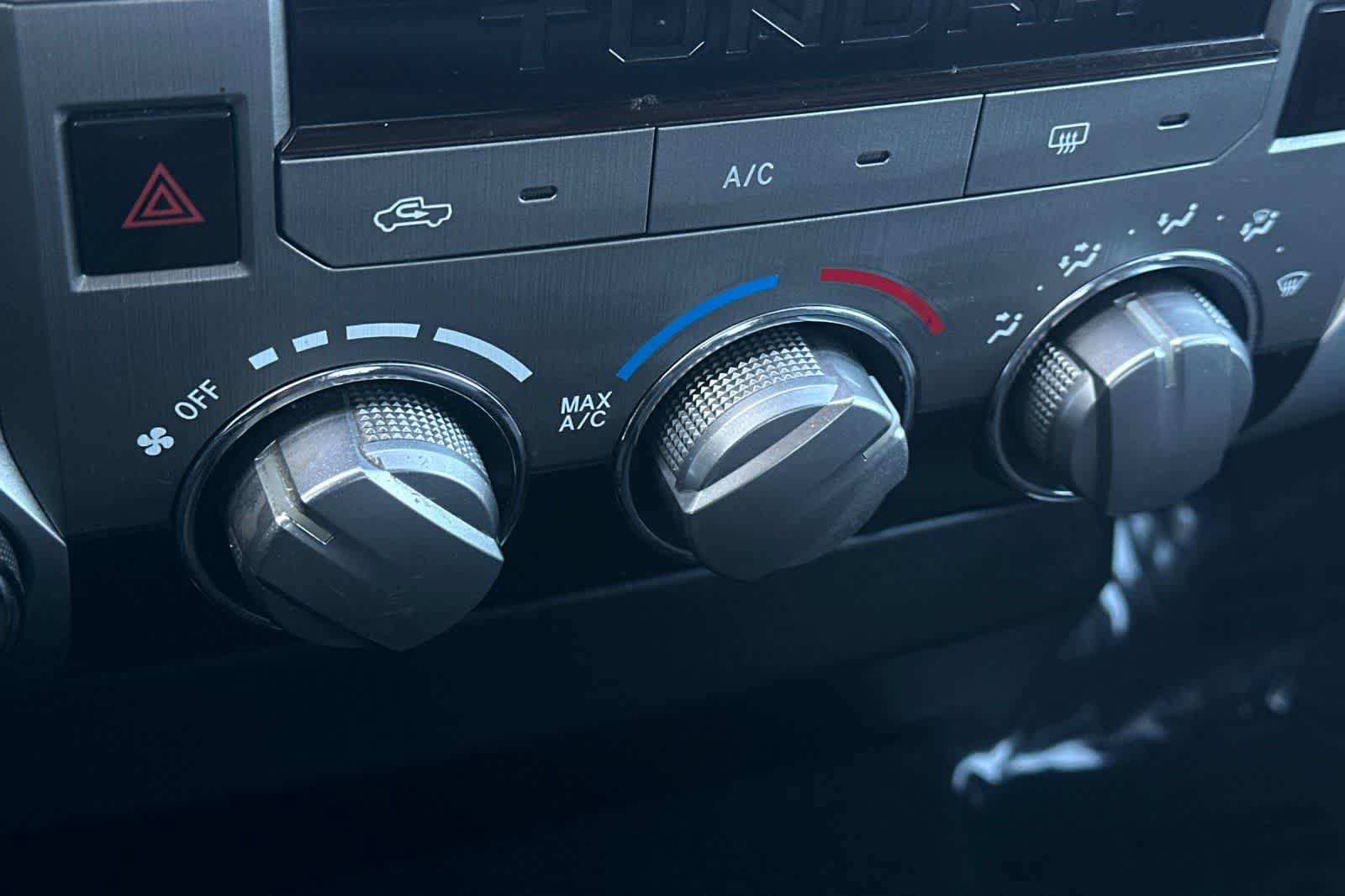 Thumbnail: 2014 Toyota Tundra - 24