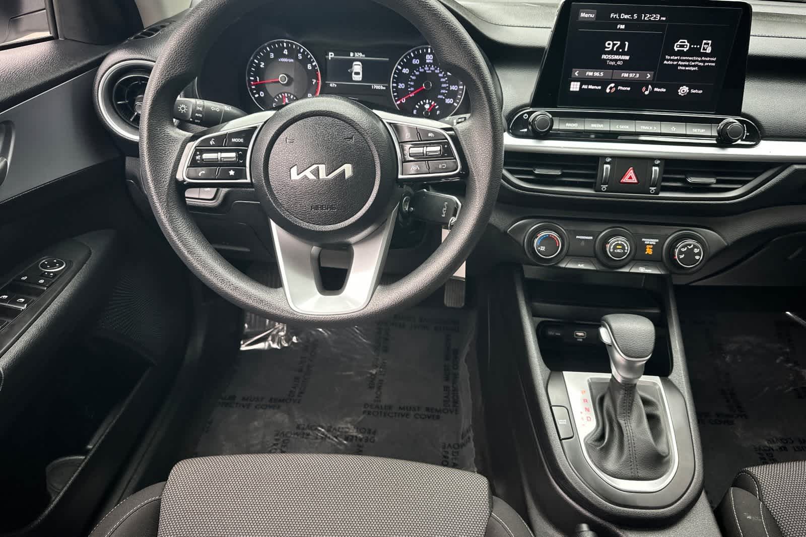 Thumbnail: 2024 Kia Forte - 15