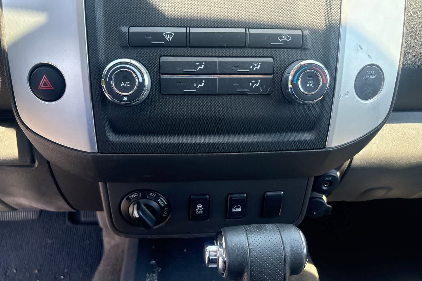 Thumbnail: 2012 Nissan Frontier - 20