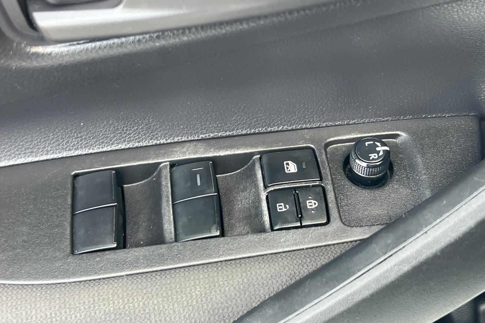 Thumbnail: 2023 Toyota Corolla - 14