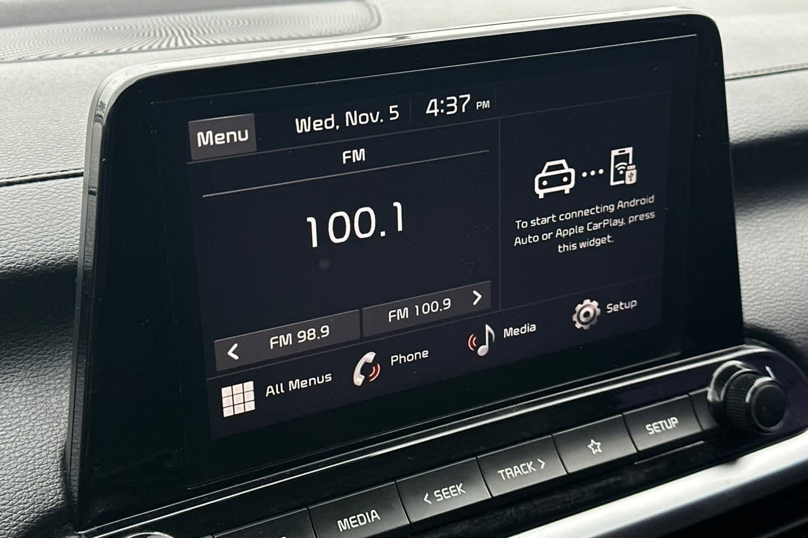 Thumbnail: 2023 Kia Forte - 20