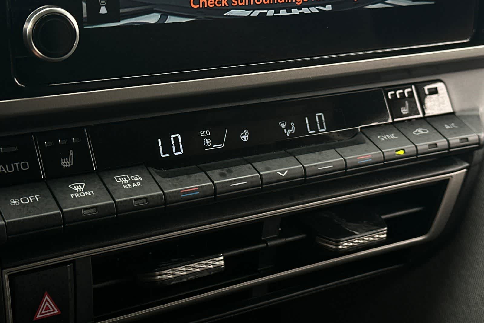 Thumbnail: 2025 Toyota Camry - 22