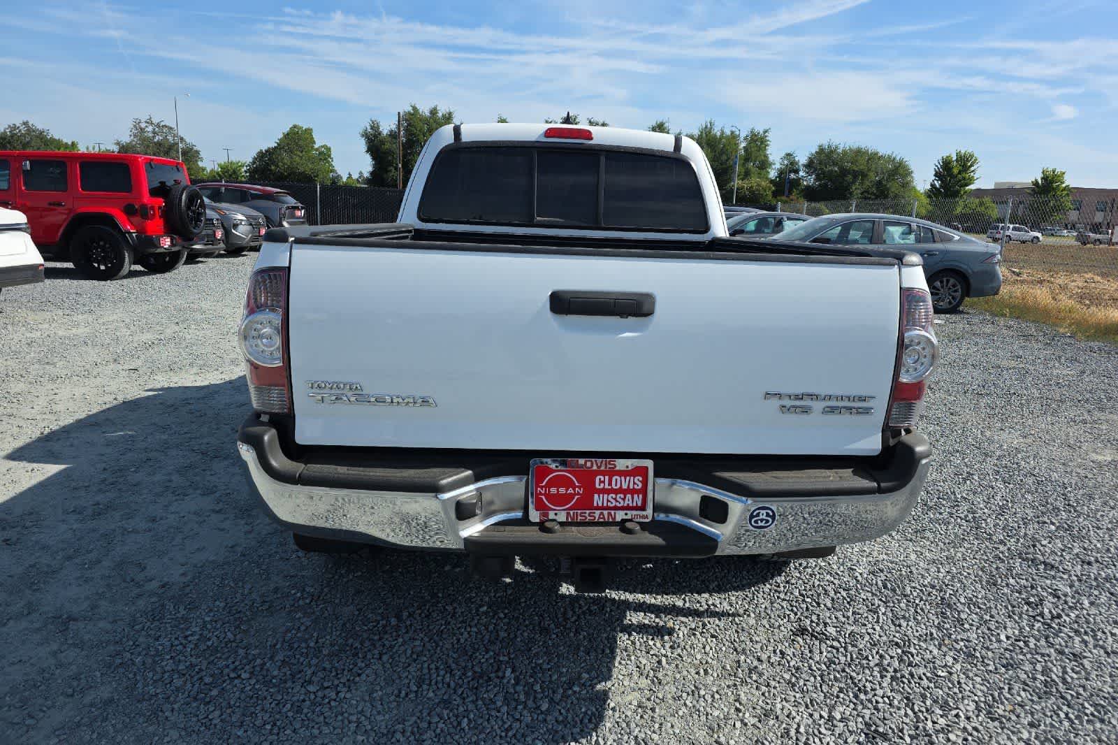 Thumbnail: 2014 Toyota Tacoma - 8