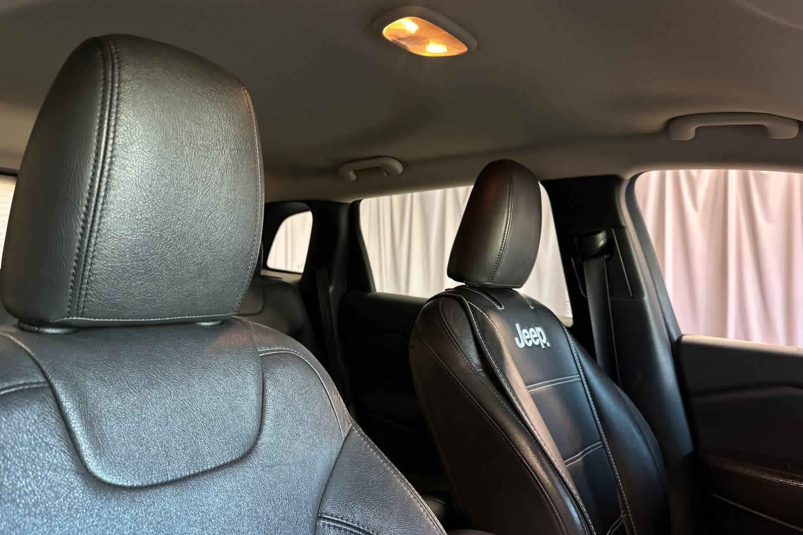 Thumbnail: 2014 Jeep Cherokee - 18