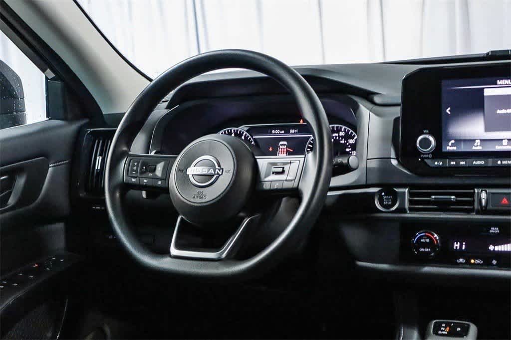 2025 Nissan Pathfinder S 15