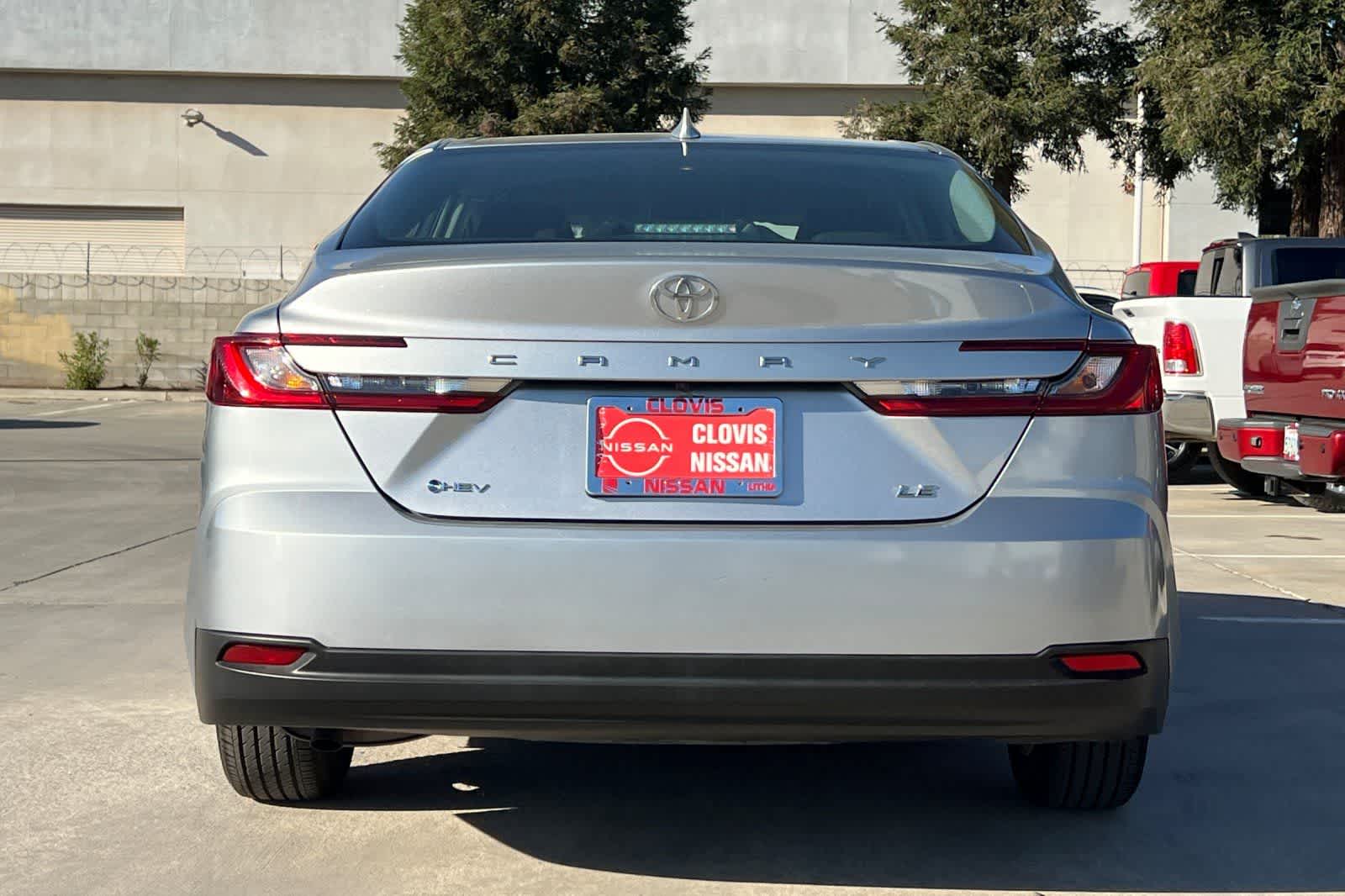 Thumbnail: 2025 Toyota Camry - 8