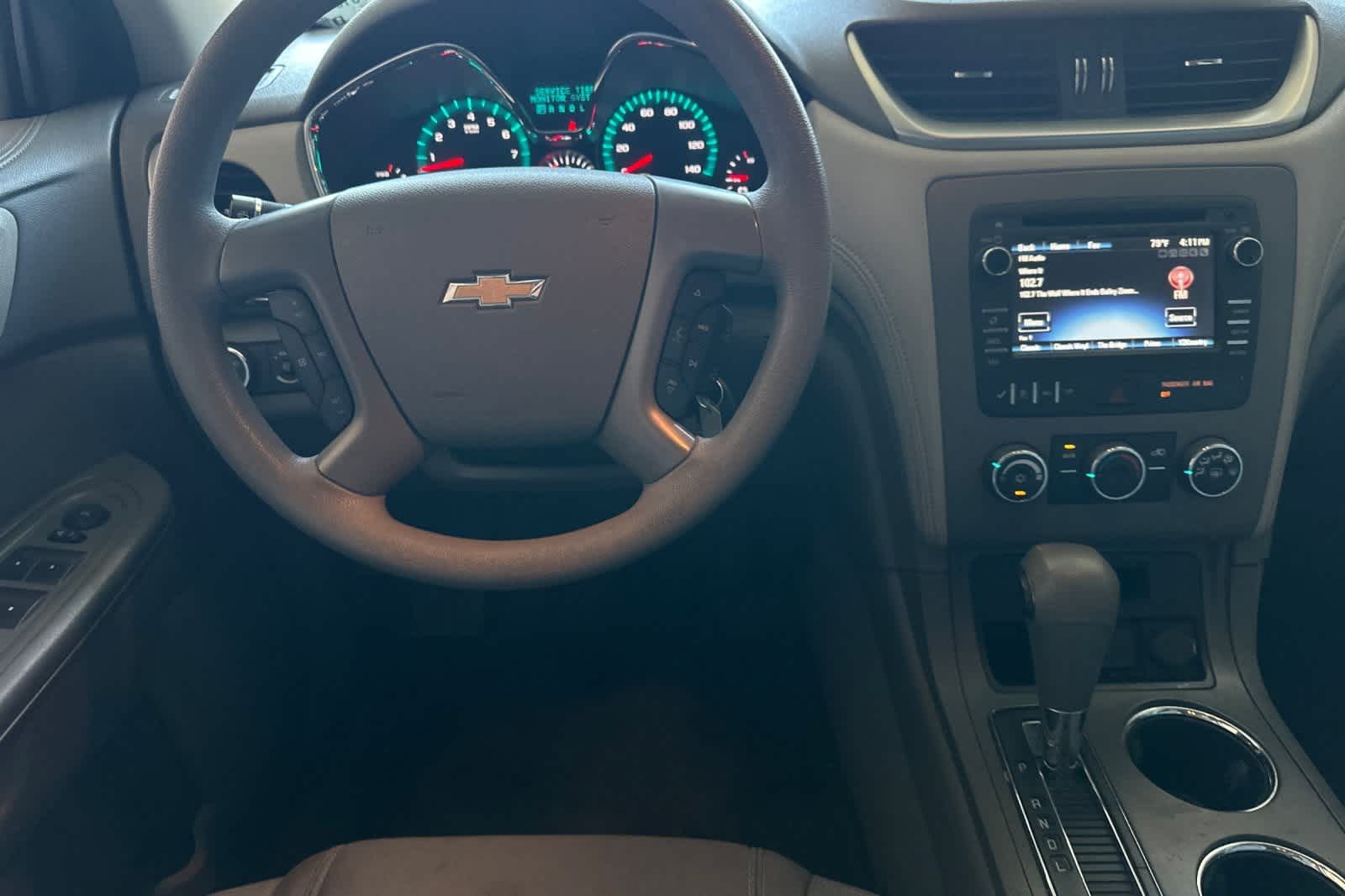 Thumbnail: 2017 Chevrolet Traverse - 17