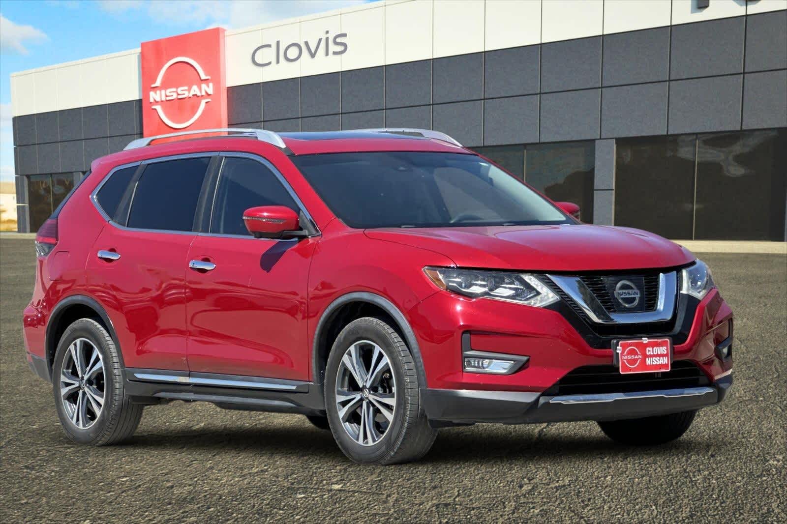 Thumbnail: 2017 Nissan Rogue - 10