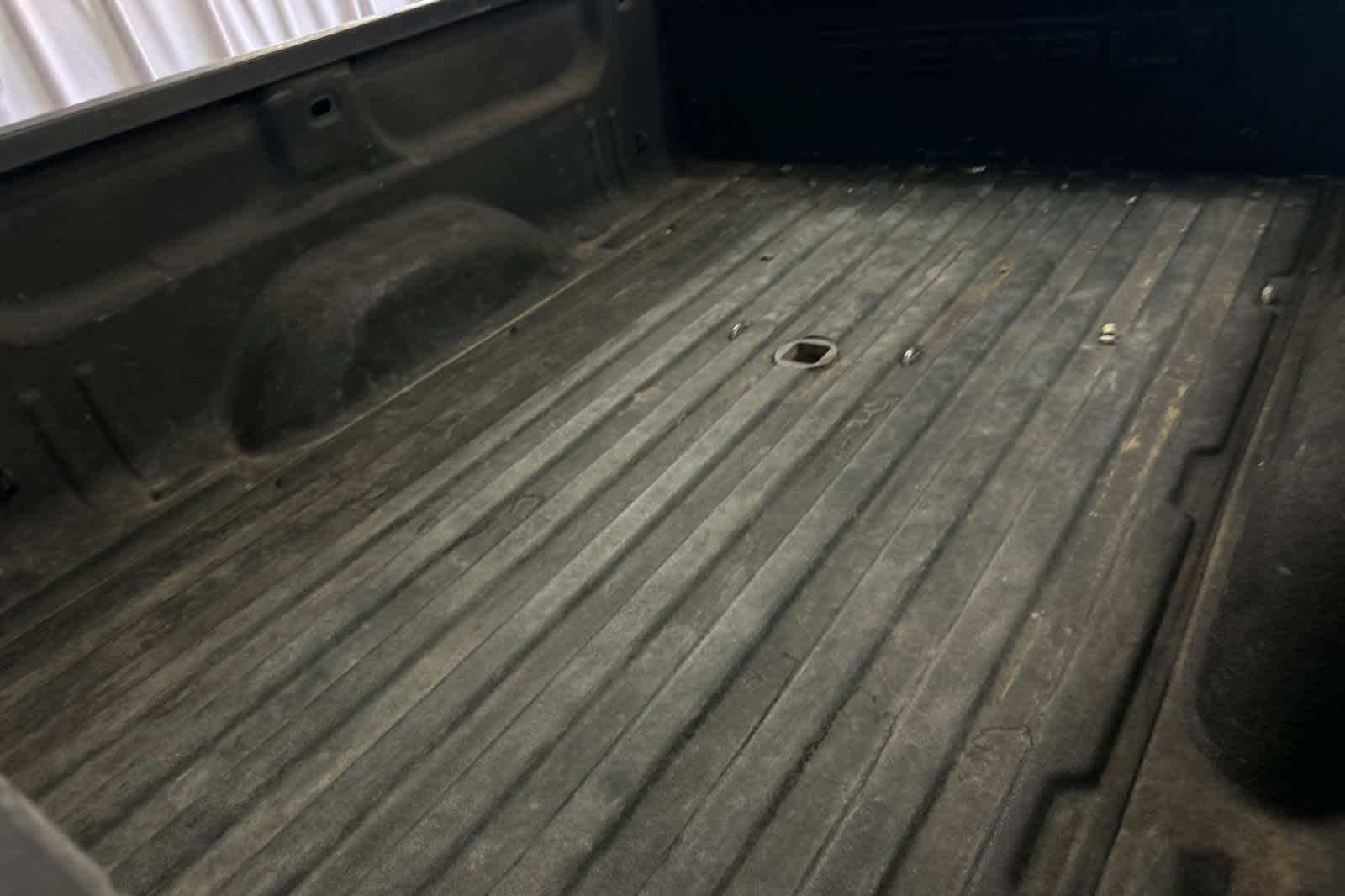 Thumbnail: 2019 GMC Sierra 3500 - 18