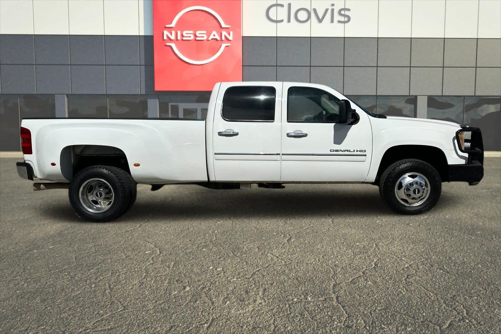 Thumbnail: 2013 GMC Sierra 3500 - 9