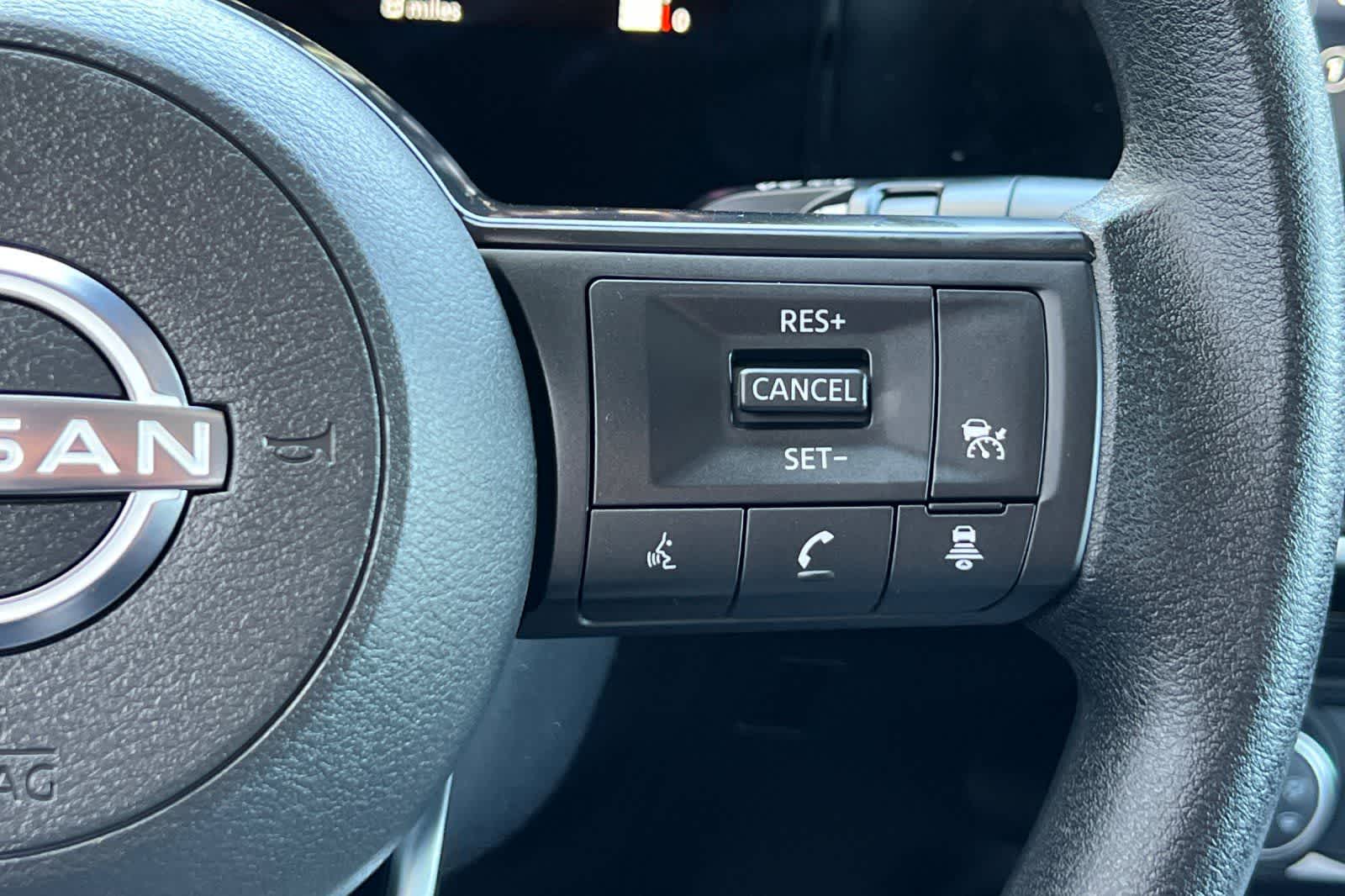 Thumbnail: 2026 Nissan Kicks - 28