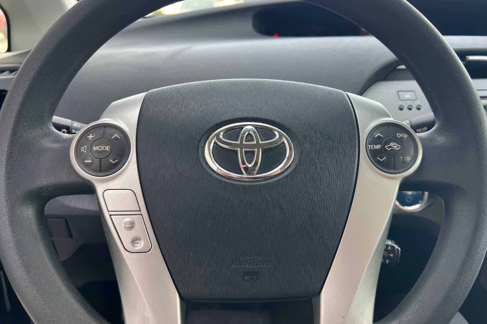 Thumbnail: 2013 Toyota Prius - 24