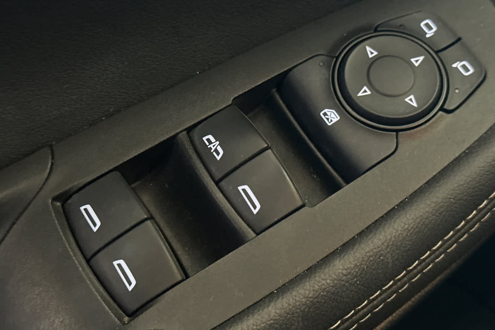Thumbnail: 2021 Buick Encore GX - 16