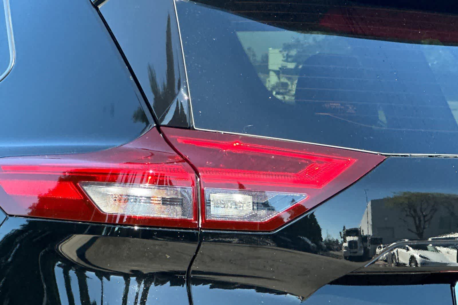 Thumbnail: 2026 Nissan Rogue - 34