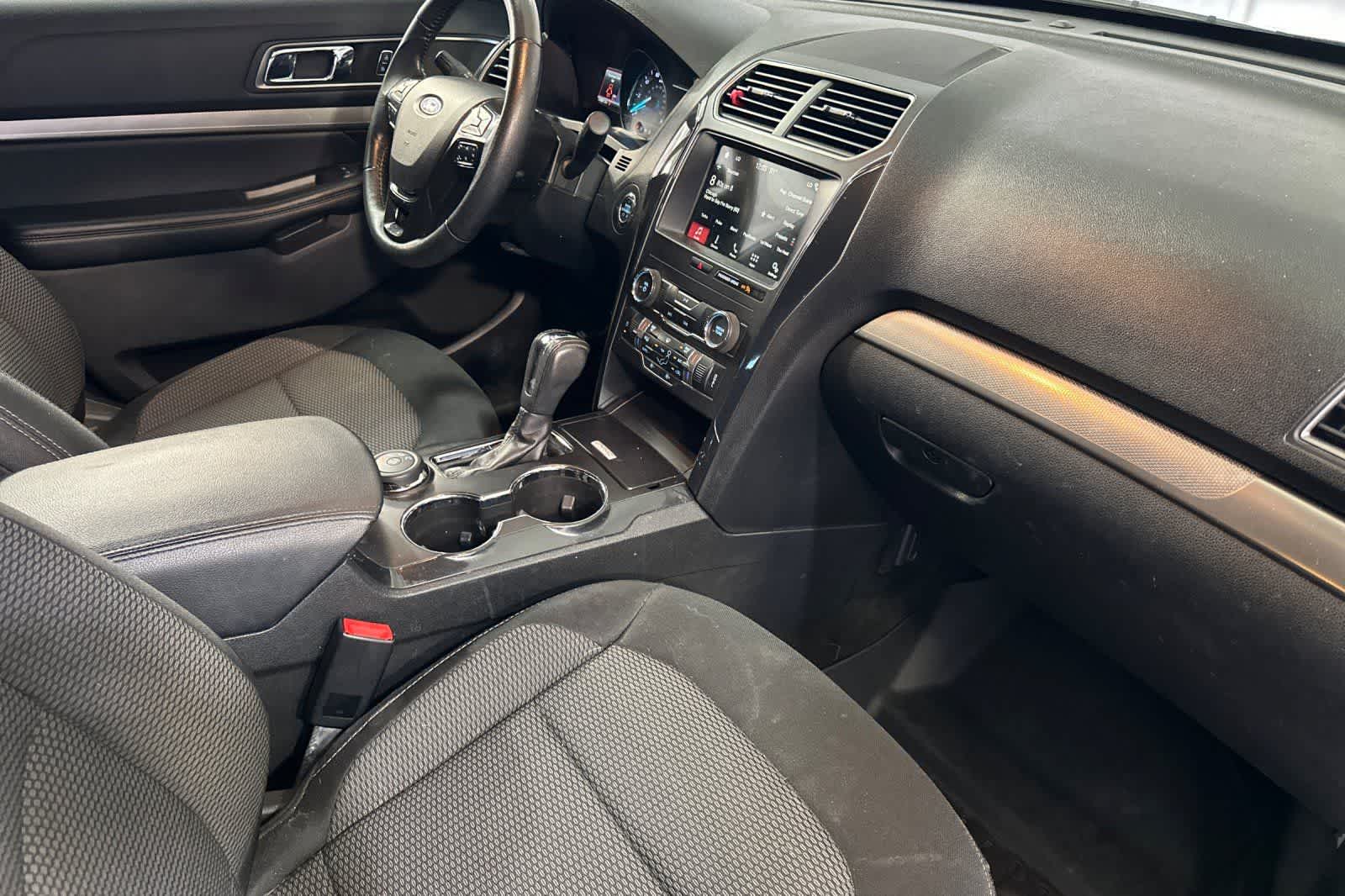 Thumbnail: 2018 Ford Explorer - 18