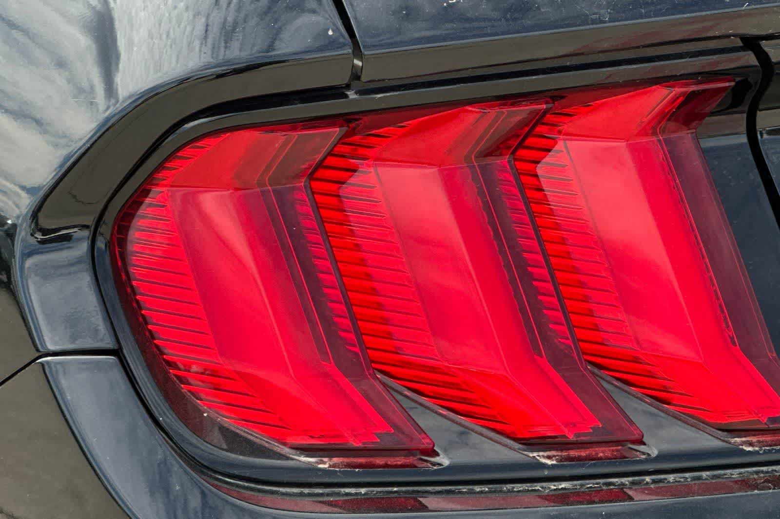 Thumbnail: 2018 Ford Mustang - 13