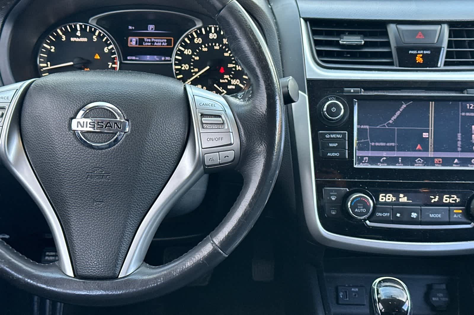 Thumbnail: 2018 Nissan Altima - 15