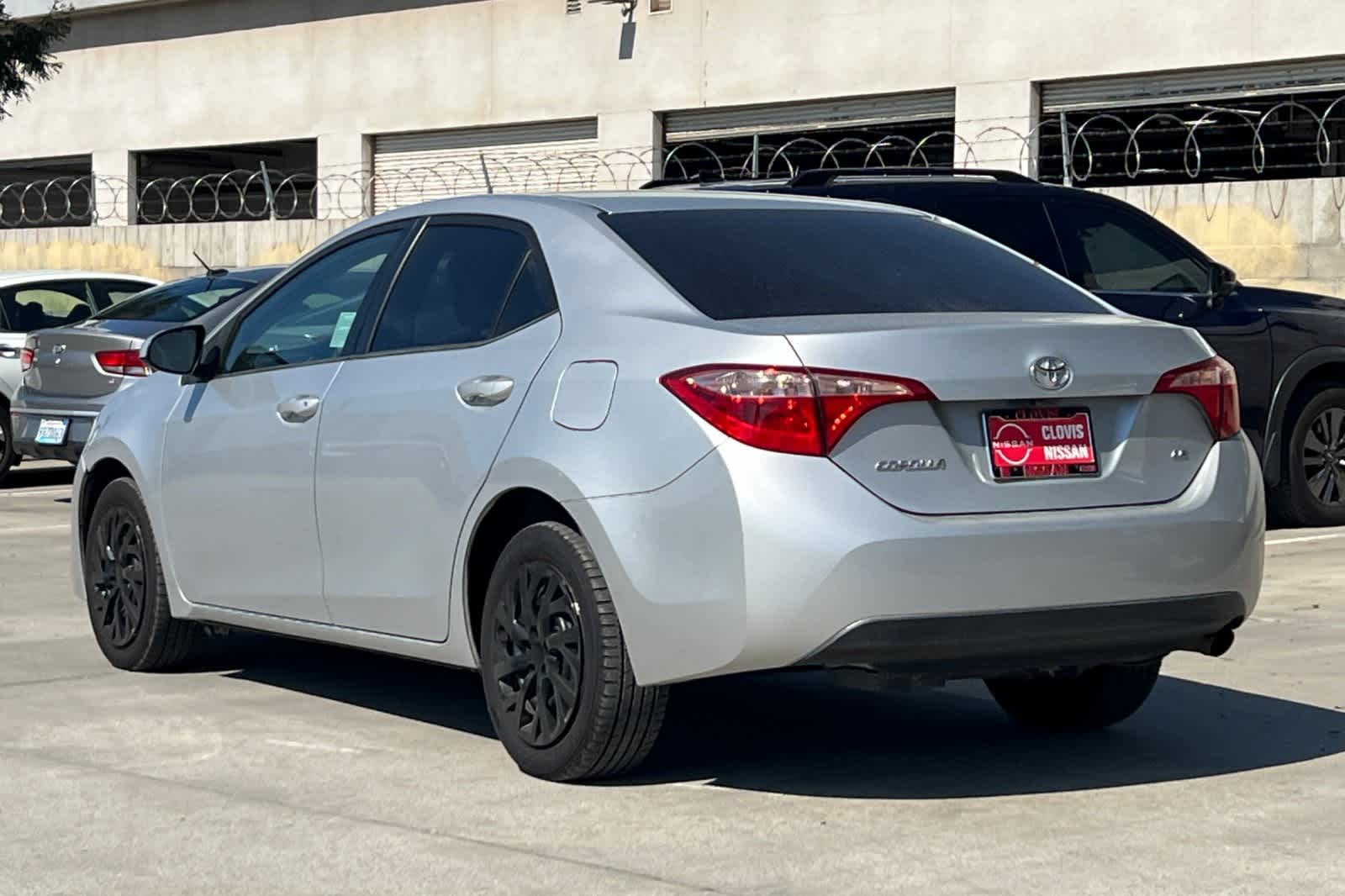 Thumbnail: 2017 Toyota Corolla - 7