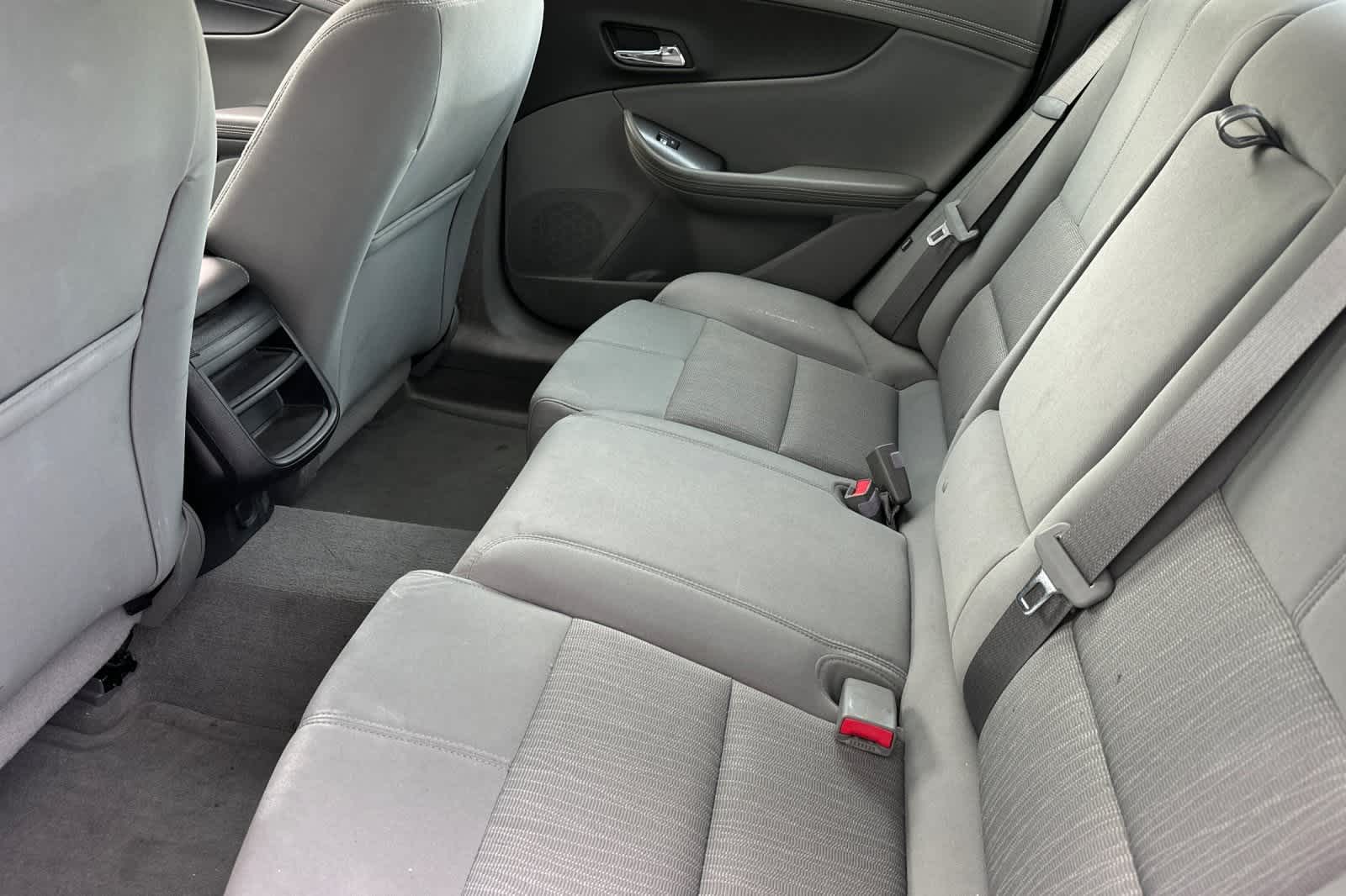 Thumbnail: 2014 Chevrolet Impala - 5