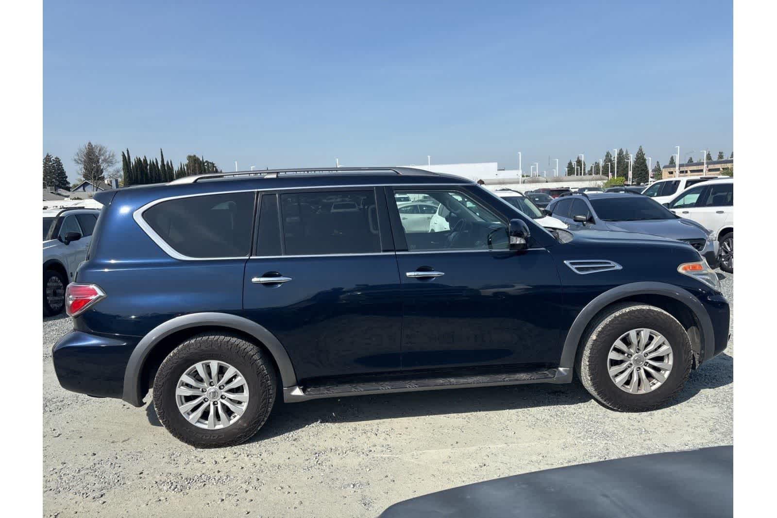 Thumbnail: 2018 Nissan Armada - 9